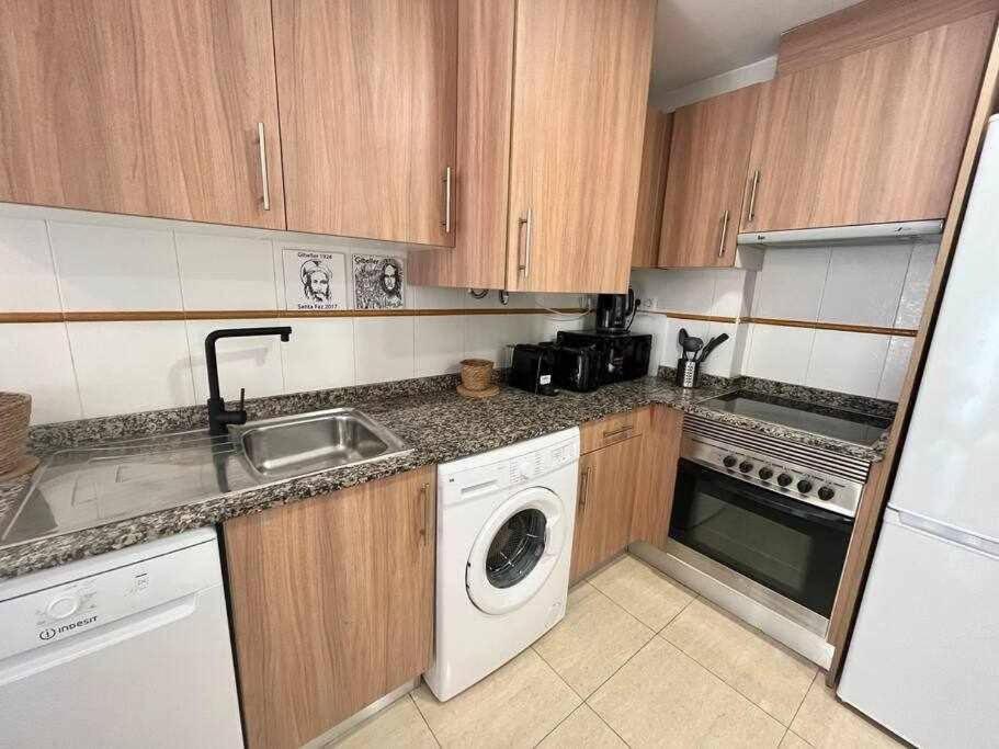 Altamira 2 Campello Piscina, Garaje ,Wifi, A/C Apartment เอลกัมเปโญ ภายนอก รูปภาพ